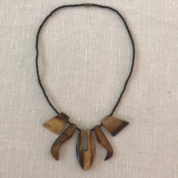 Handcrafted Animal Bone Unisex Necklace - Picture 2 of 5